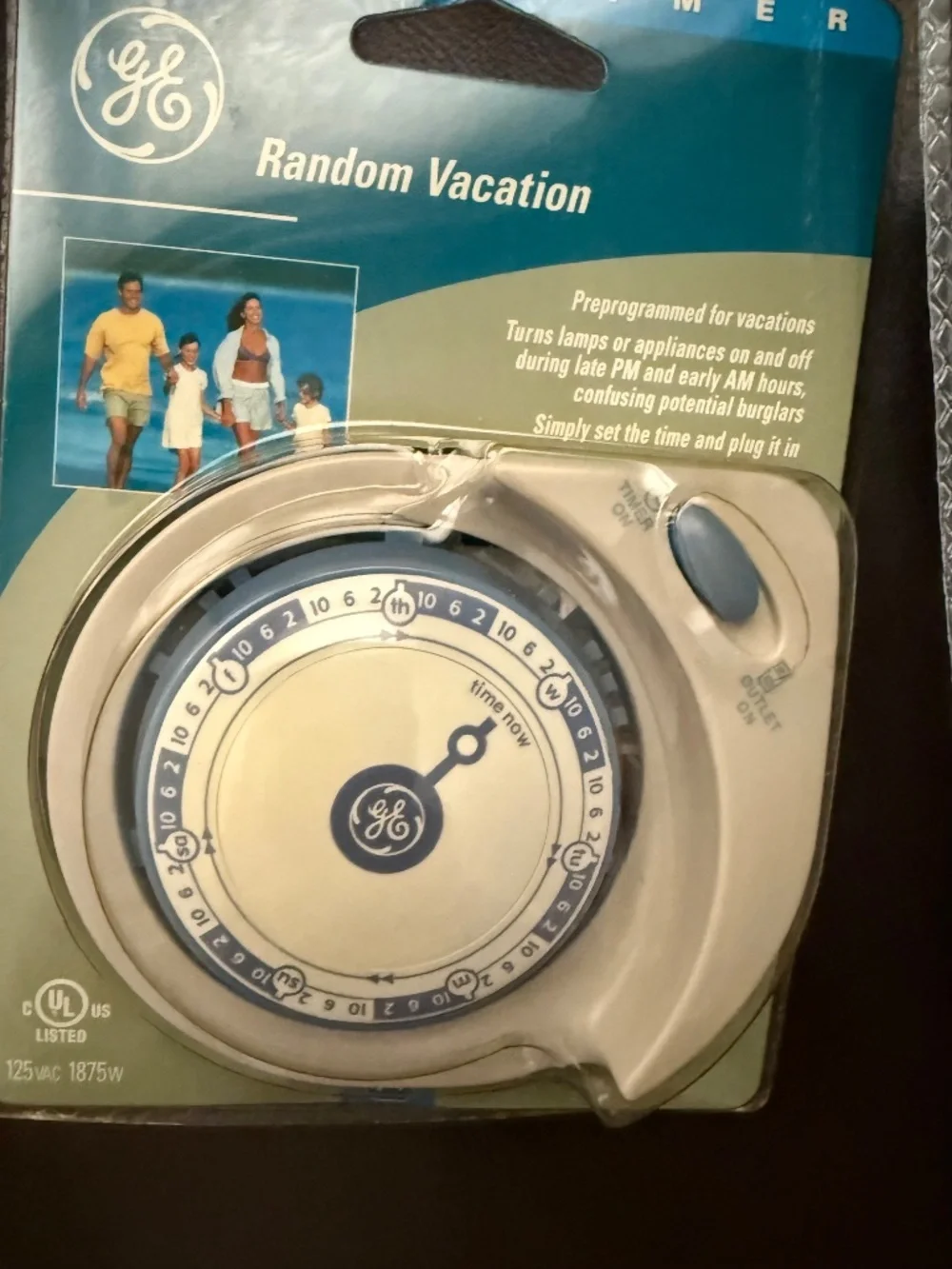 2 Pack - GE Random Pre-Programmed Vacation Timer - Picture 4 of 5